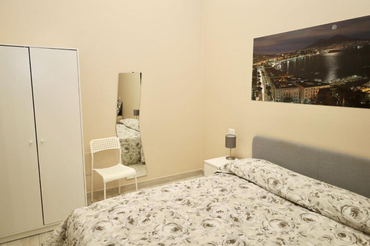 Casa Cavaliere Bed and Breakfast Napels Buitenkant foto